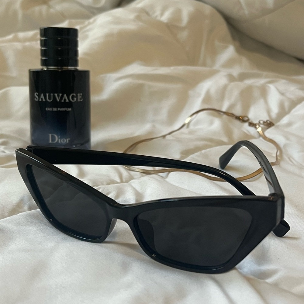 xx  black vintage eyeglasses xx